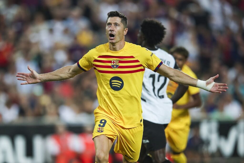 Soi kèo Valencia vs Barcelona 03h30, 07/02/2025 Cúp nhà vua Tây Ban Nha Soi kèo Valencia vs Barcelona quay về mặt đất