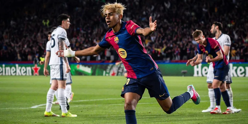 Lamine Yamal sau 100 trận: Đuổi kịp Messi, Ronaldo, Mbappe?