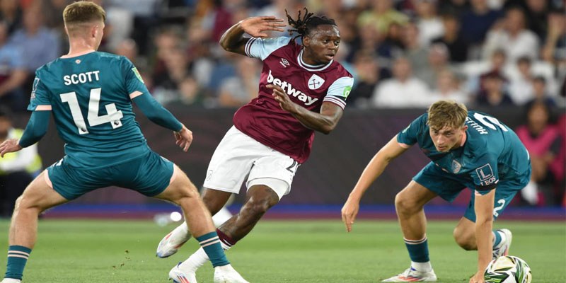 Soi Kèo AFC Bournemouth Vs West Ham United 01h00 04/08 - Giao Hữu Câu Lạc Bộ Tham khảo đội hình AFC Bournemouth vs West Ham United