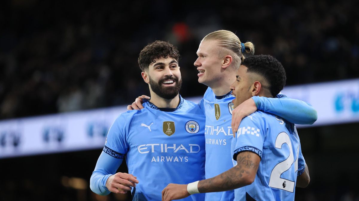 Soi Kèo Huddersfield Vs Manchester City 01h45 25/9 - EFL Cup 2025/26 Dàn sao Man City hứa hẹn tỏa sáng tại EFL Cup